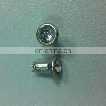 silver color fashion diamond crystal rivet nail meet SGS standard