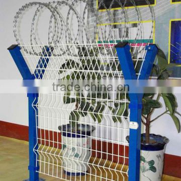 iron wire mesh fence with PVC coated for airport