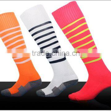 Wholesale custom team club striped soccer socks