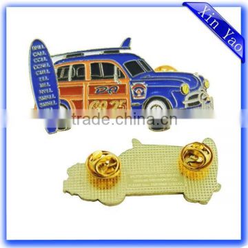 Promotion souvenir custom die cast zinc alloy gold car badge