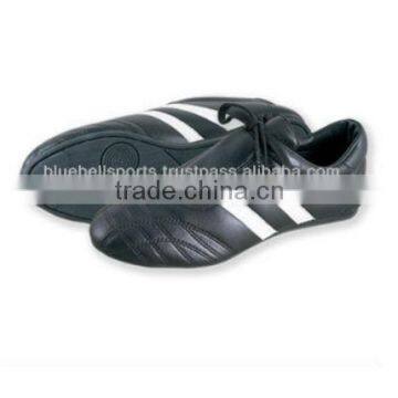 High Quality PVC Sole Synthetic Leather Taekwondo Shoes