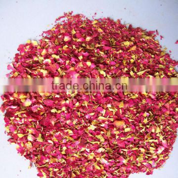 Dried scented rose petals for tea