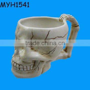 what a special white new ceramic solo skull mug cup