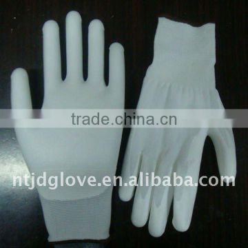 18 gauge white nylon with coated white pu gloves , knit wrist. Working / Safety / PU gloves