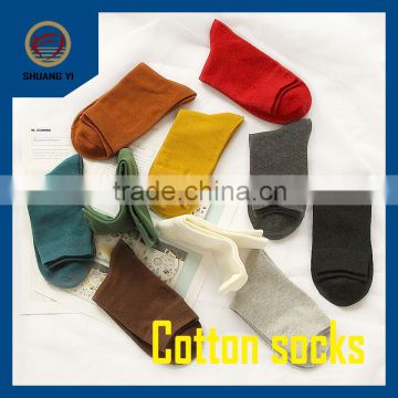 multi color 100% cotton material and OEM service supply men's leisure midlength socks