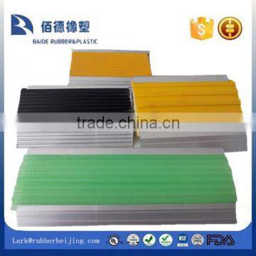 High quality stair rubber nosing reducer