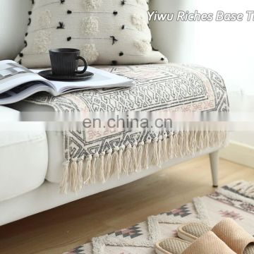 Moroccan style designer floor mat for living room decoration hand tufted rugs and carpets online