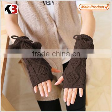2015 Factory price knitted gloves popular style brown knitted gloves screw thread knitted gloves