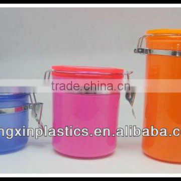 round plastic canister with lids for family food storage