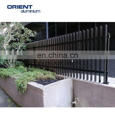 Top selling  Spear Type Powder Coated Decorative Modern Design Aluminium Fence System