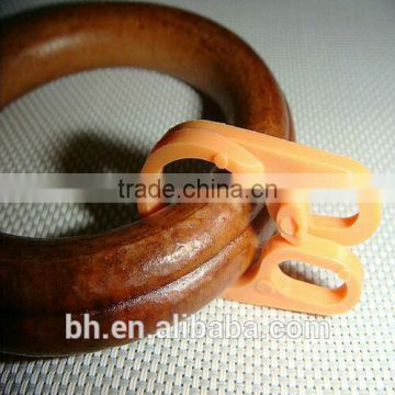 Round Wood Ring With 8 Plastic Clip