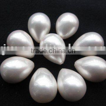 DROP SHAPE SHELL PEARL