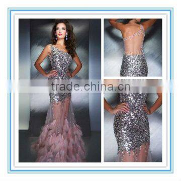 Hot Sale One-Shoulder Feather Fashion Evening Dress (EVMA-1008)