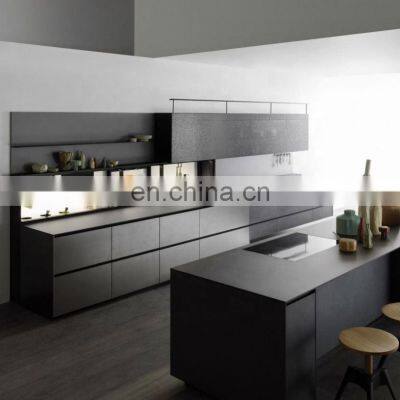 Black handleless lacquer pvc modern style kitchen cabinet with big island