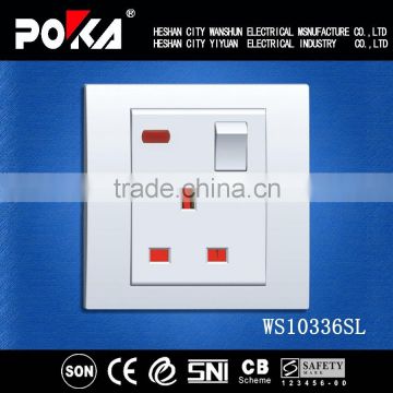 13A Single Schuko Socket Outlet With Light