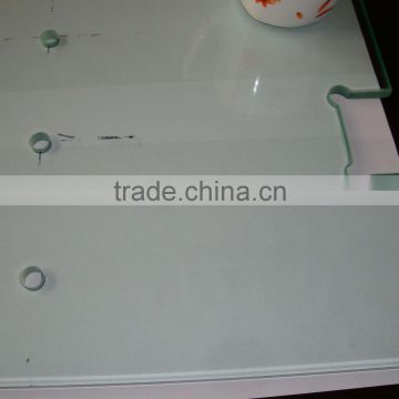 5mm heat-soaked tempered glass panel (EN12150)