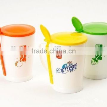 PP coffee cup with spoon