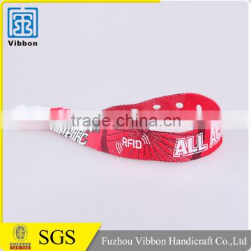 New design professional made hot sale rfid wristband price
