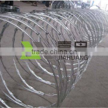 High quality galvanized CBT-60 razor barbed wire for sale (whatsapp:0086 15631857069)
