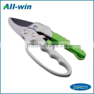 new style metal garden pruning shear for cutting twigs