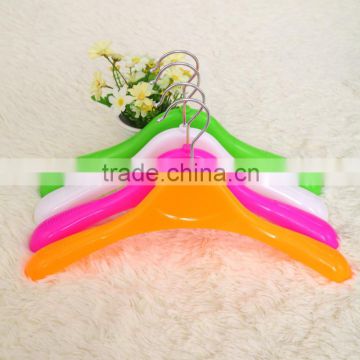 1036 XUFENG company produce child hanger in colorful