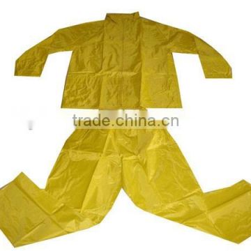 Hooded Waterproof Mens Comfortable Nylon Raincoat