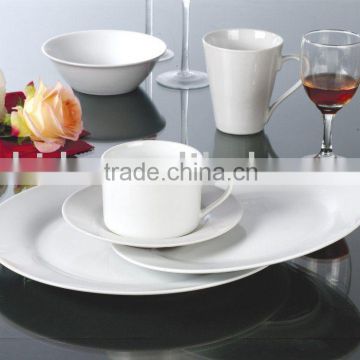 ceramic dinner set and plate