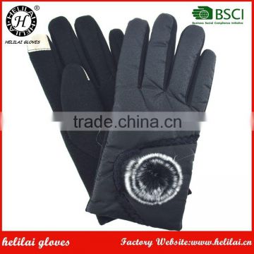 Hot Sale Winter Warm Ladies Waterproof Fabric Gloves with Fur Pompoms