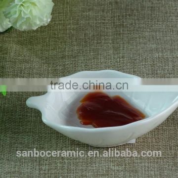 Hot sale leaf shape porcelain sauce dish Stock white deep dish or ceramcis for sauce
