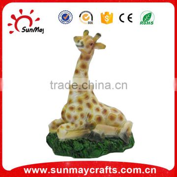 polyresin giraffe figurine