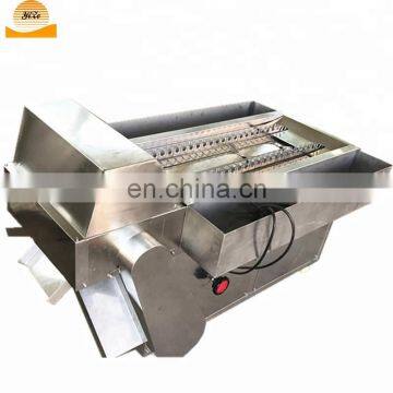 duck claw cutting machine / chicken paw cutter / chicken leg cutting machine