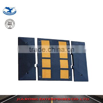 18 years experience high intensity rubber traffic speed hump SH015