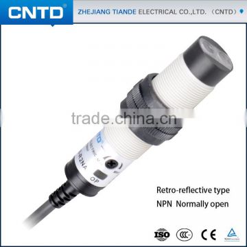 CNTD IP67 18MM Cylindrical Infra-red Photocell Retro-reflective Type Photoelectric Sensor with 2M Detection Distance CGY18E-R2NA