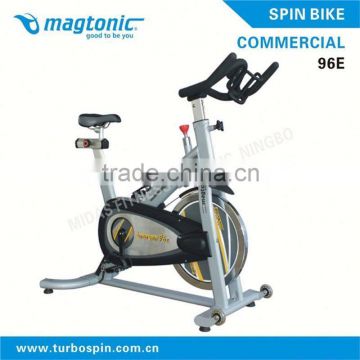 Fitness equipment indoor spinning bike