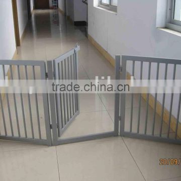 Powder Coated Silver Steel Structure Pet Gates