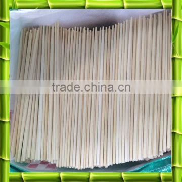 A large number of wholesale disposable bamboo chopsticks