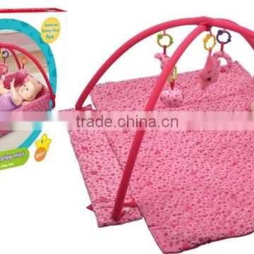 Hot selling non toxic Pink play mat with little pillow
