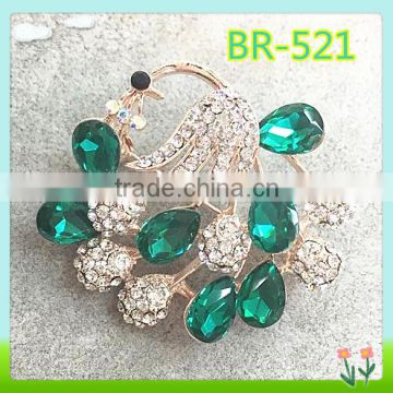 fashion big crystal brooches for decoration