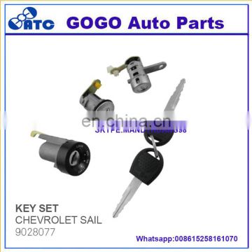 GOGO auto parts 9028077 Door Lock with key set Assy for america car GM Chevrolet Sail New Sail