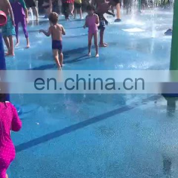 enjoy splashing with splash pad with showering palm trees and flowers