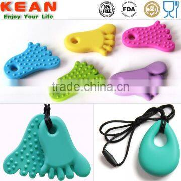 Green food grade silicone teething pendant and baby nursing necklace