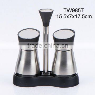 TW985T 2pcs glass salt pepper spice set with metal casing and plastic stand