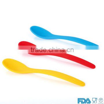 FDA standard heat resistant non-stick silicone spoon/silicone baby spoon