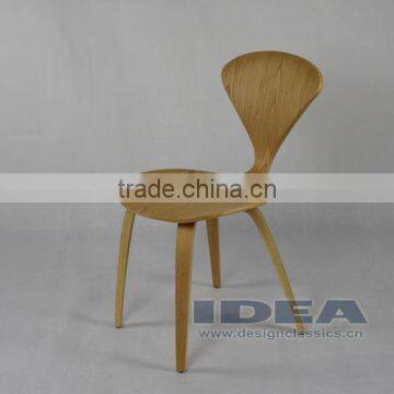 Replica Norman Cherner Side Chair - Oak in natural color