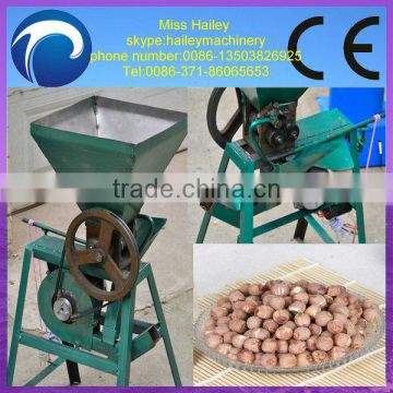best quality dry lotus nut sheller/lotus sheller/lotus nuts shelling machine 0086-13503826925
