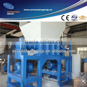 Double shaft waste film and wood plastic shredder machine