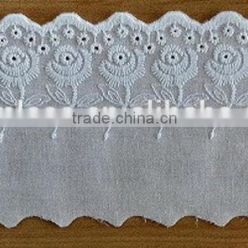 Super quality classical white embroidery flower lace trim