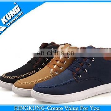 Very warm casual shoes for men with cheap price