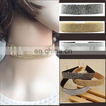 Fashion rhinestone chocker necklaces fabric choker necklace with rhinestone