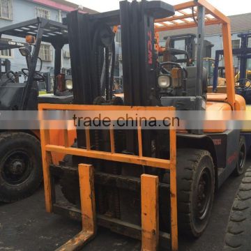 TCM 5T forklift TCM 5t lifter with 3 stages used tcm 5t with Isuzu engine second hand tcm 5t forklift for sale